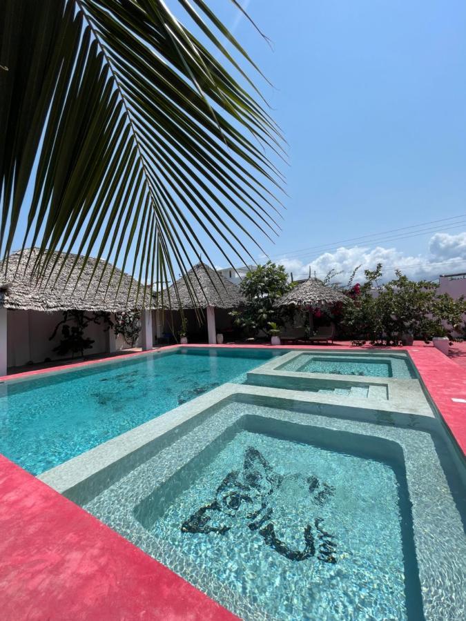 Villa Euphoria - Adults Only ปาเยอ ภายนอก รูปภาพ